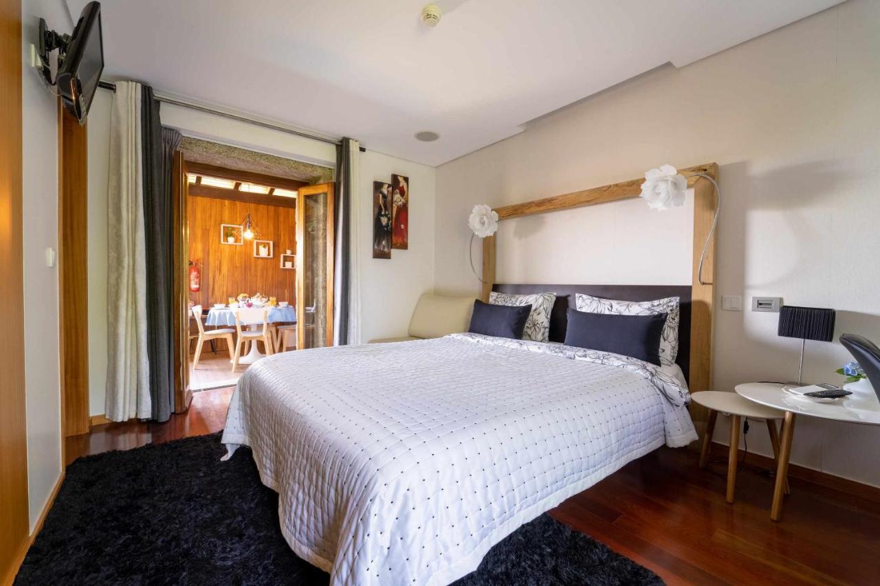 Casas Casal Do Carvalhal - Agroturismo Amares Extérieur photo
